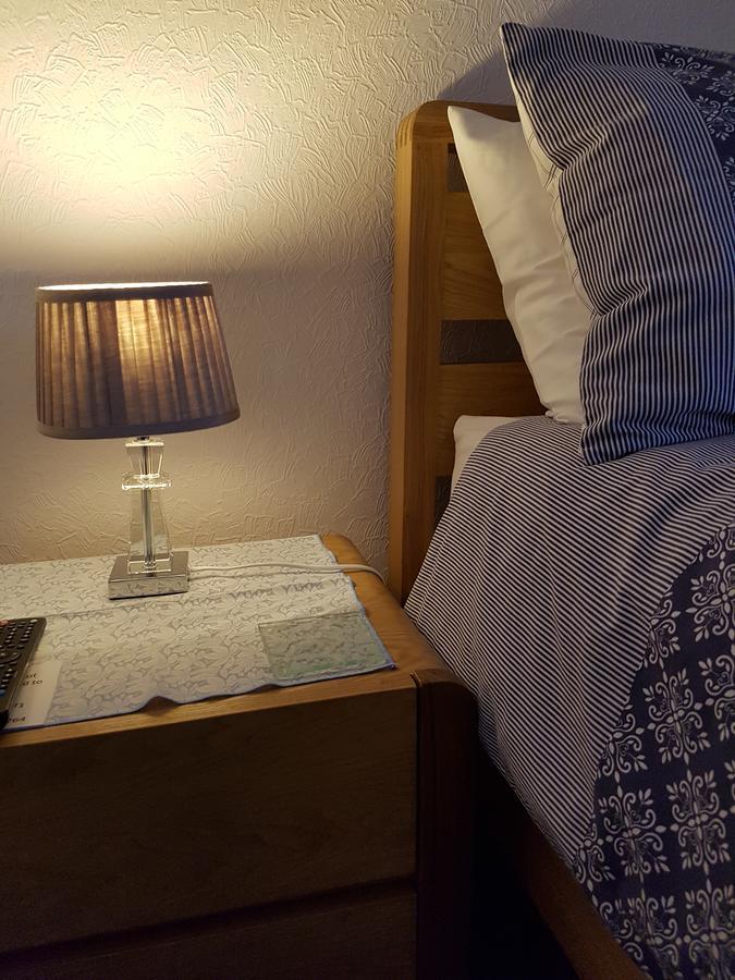 Alexandra Lodge Guest House Честър Екстериор снимка