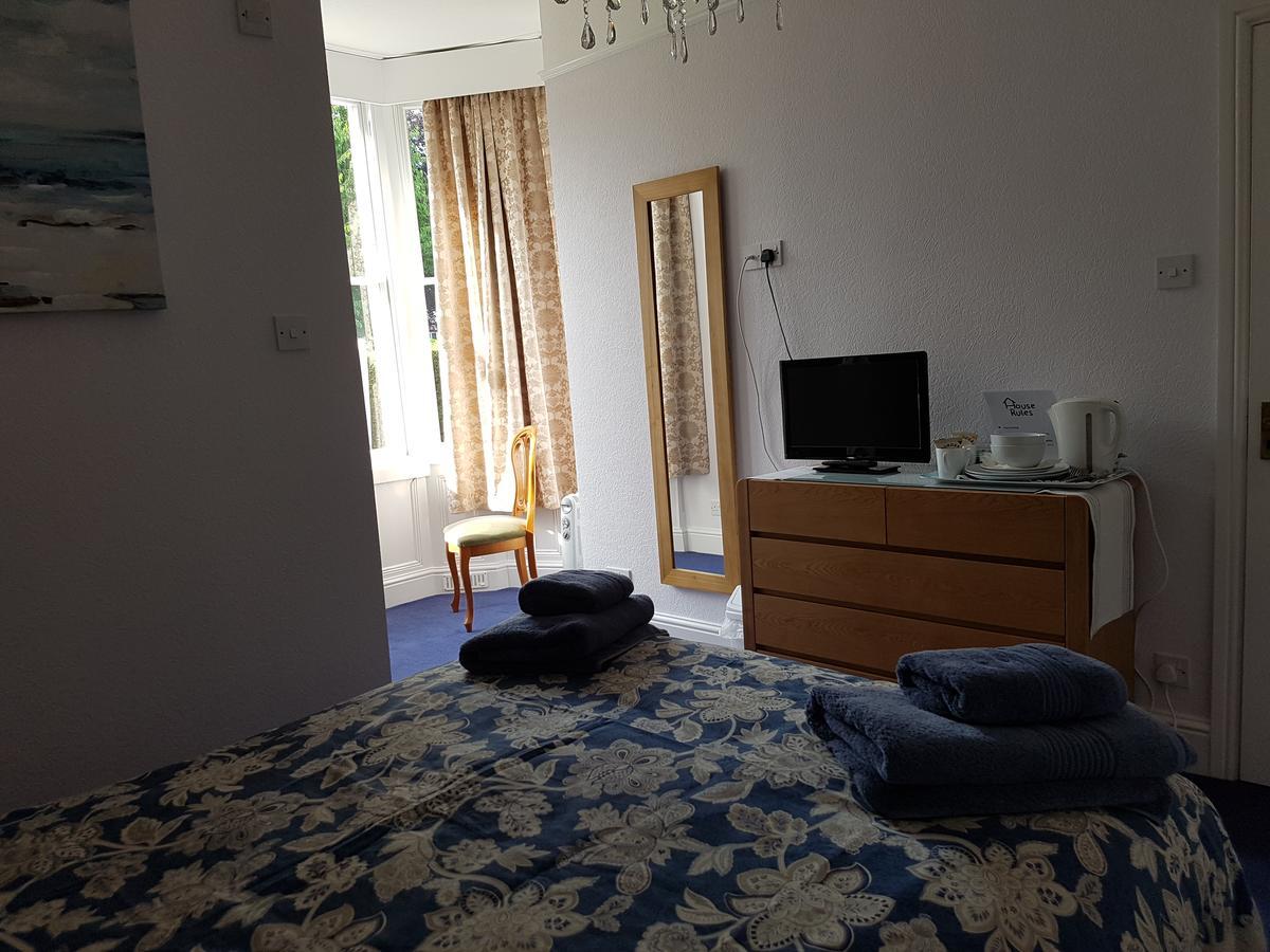 Alexandra Lodge Guest House Честър Екстериор снимка
